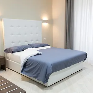 https://venustas-roma-hotel.it-romehotels.com